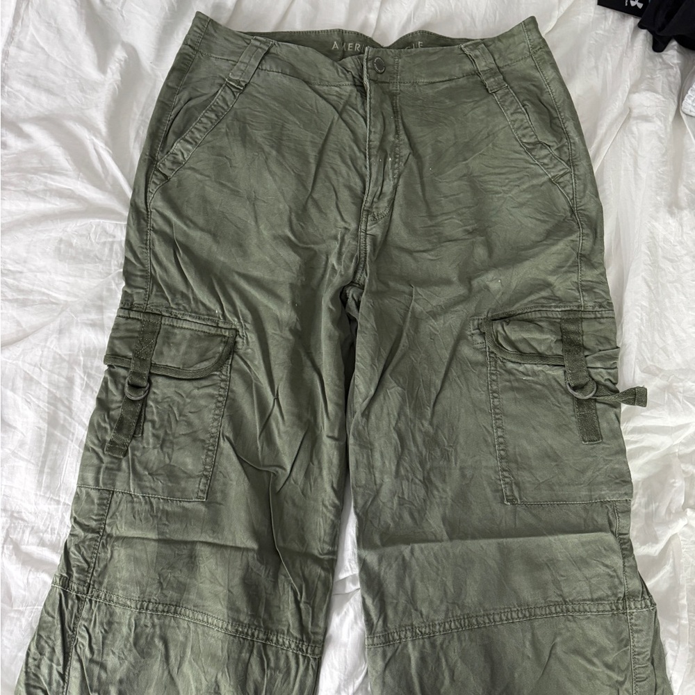 American Eagle Baggy Wide-leg green Cargo Pants